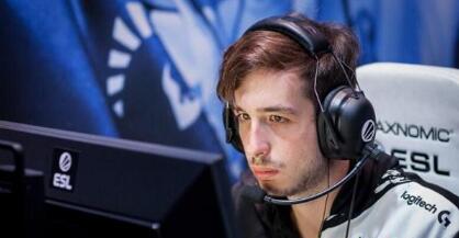 中場穩定軍 中場穩定軍