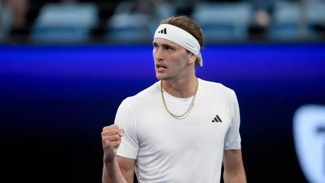 他利用身高 他利用身高